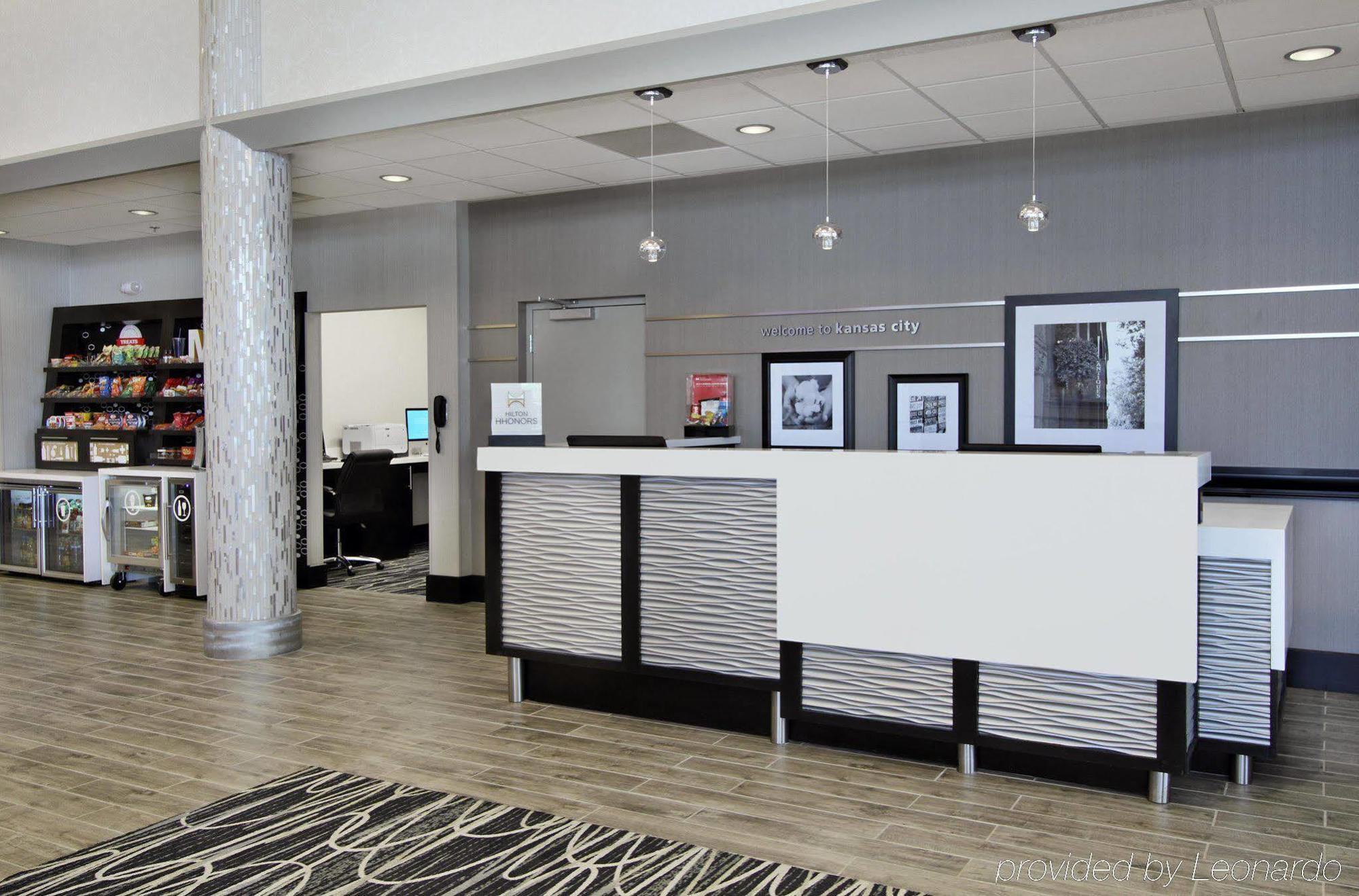 Hotel Hampton Kansas - Downtown Financial District