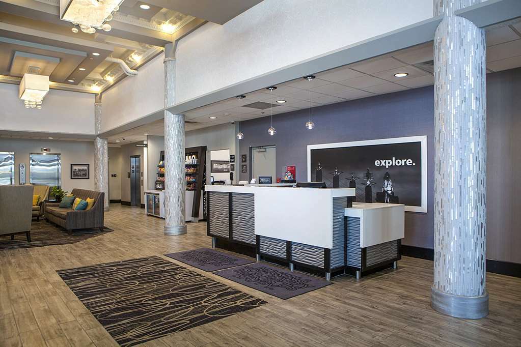 Hampton Kansas - Downtown Financial District Kansas City
